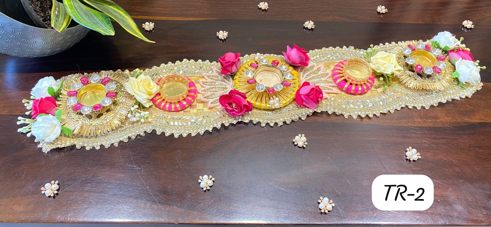 Floral Table Runner — Pastel Rose
